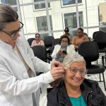 Entrega de aparelhos auditivos beneficia 71 pacientes pelo SUS em Itapema