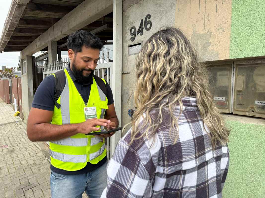 Iniciam as pesquisas domiciliares para a elaboração dos Planos Estratégicos