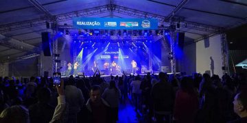 Porto Belo reúne milhares de pessoas em mais uma edição do Festival Gospel