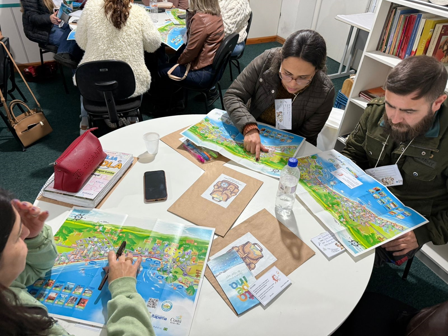 Professores de Ciências Humanas participam de formação para aprimorar práticas pedagógicas