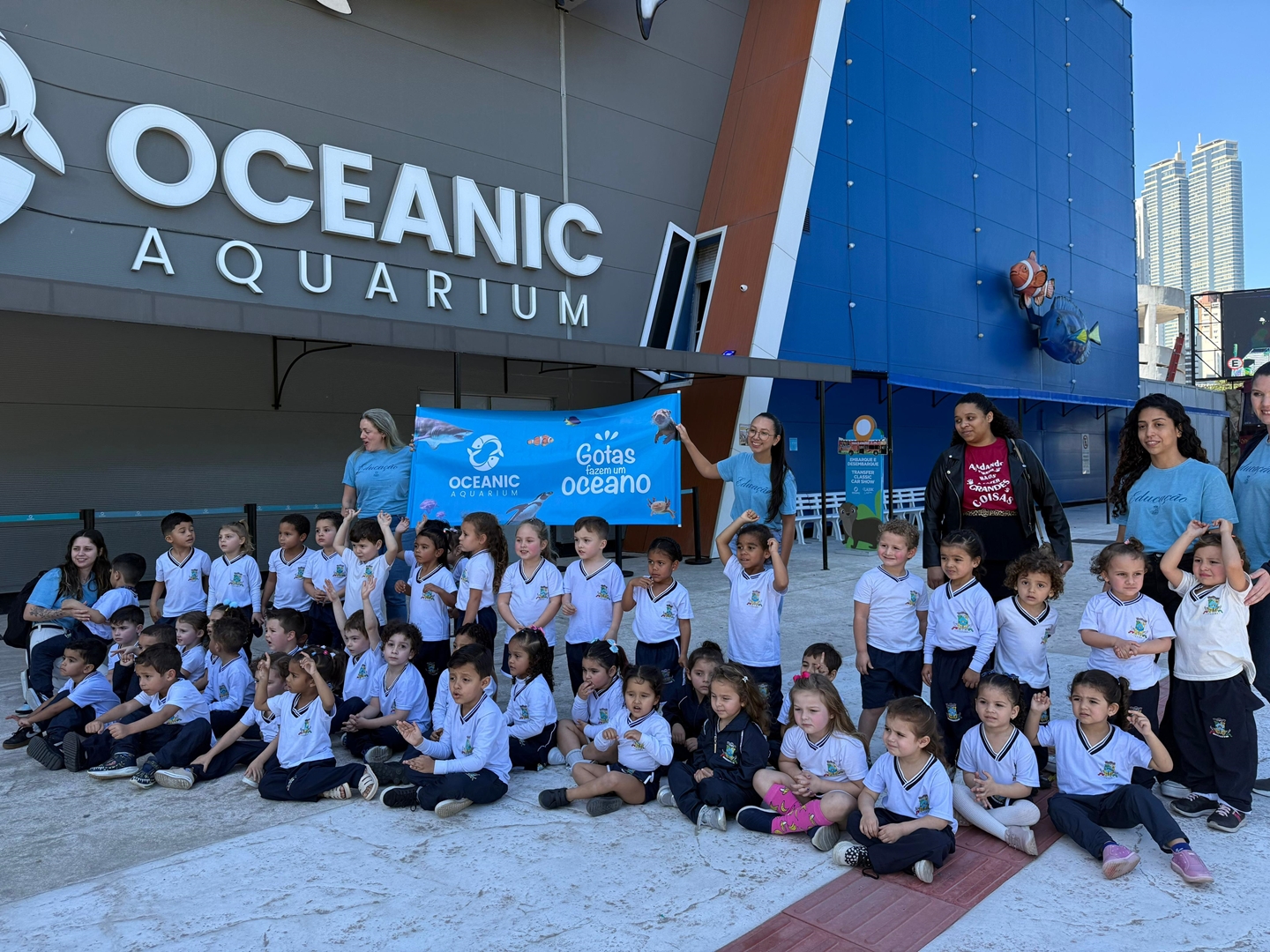 Pequenos Navegantes: CMEI Alto São Bento finaliza projeto com visita ao Oceanic Aquarium