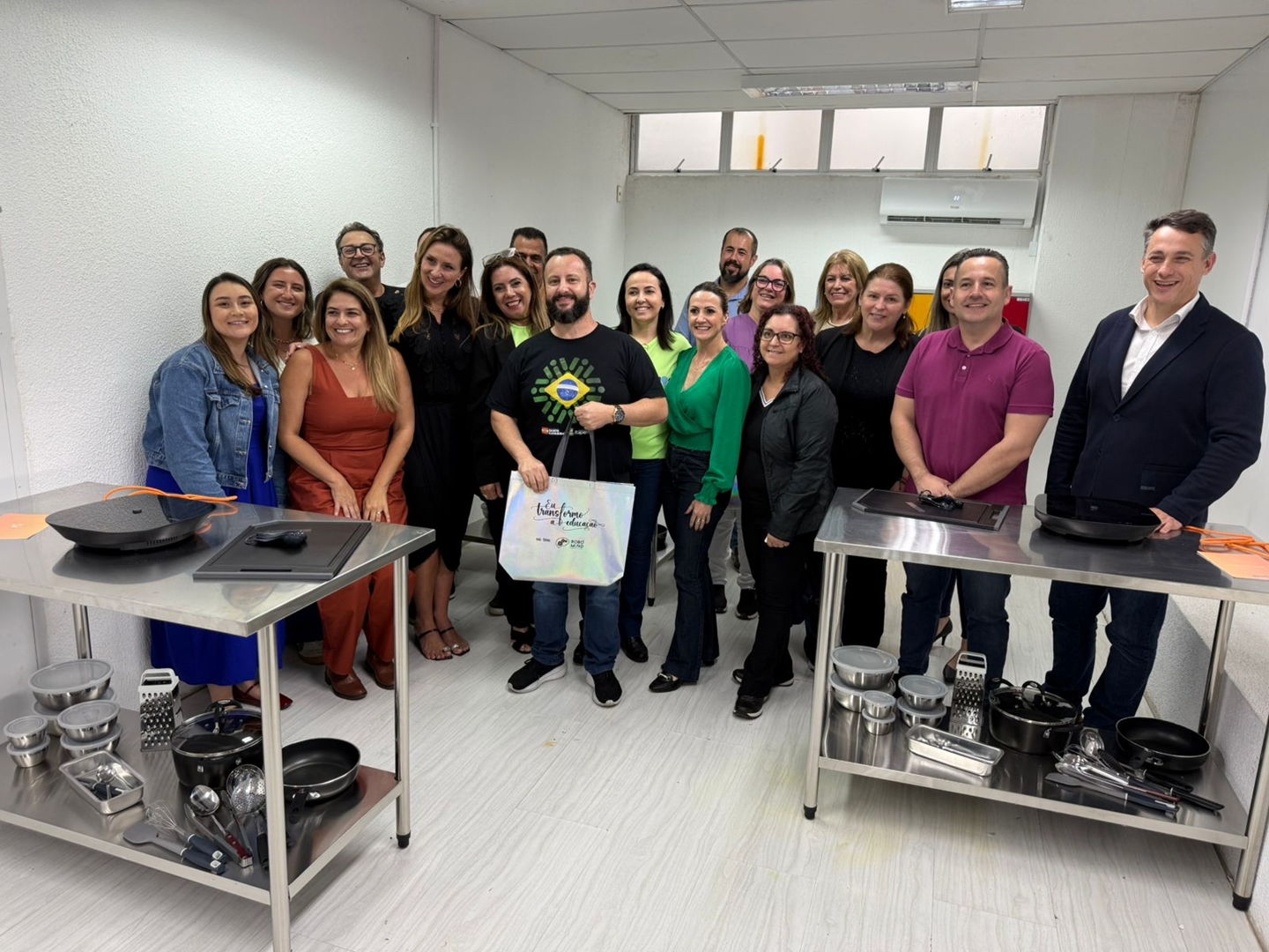 Itapema lança projeto TechChef e inova no ensino com gastronomia, tecnologia e robótica