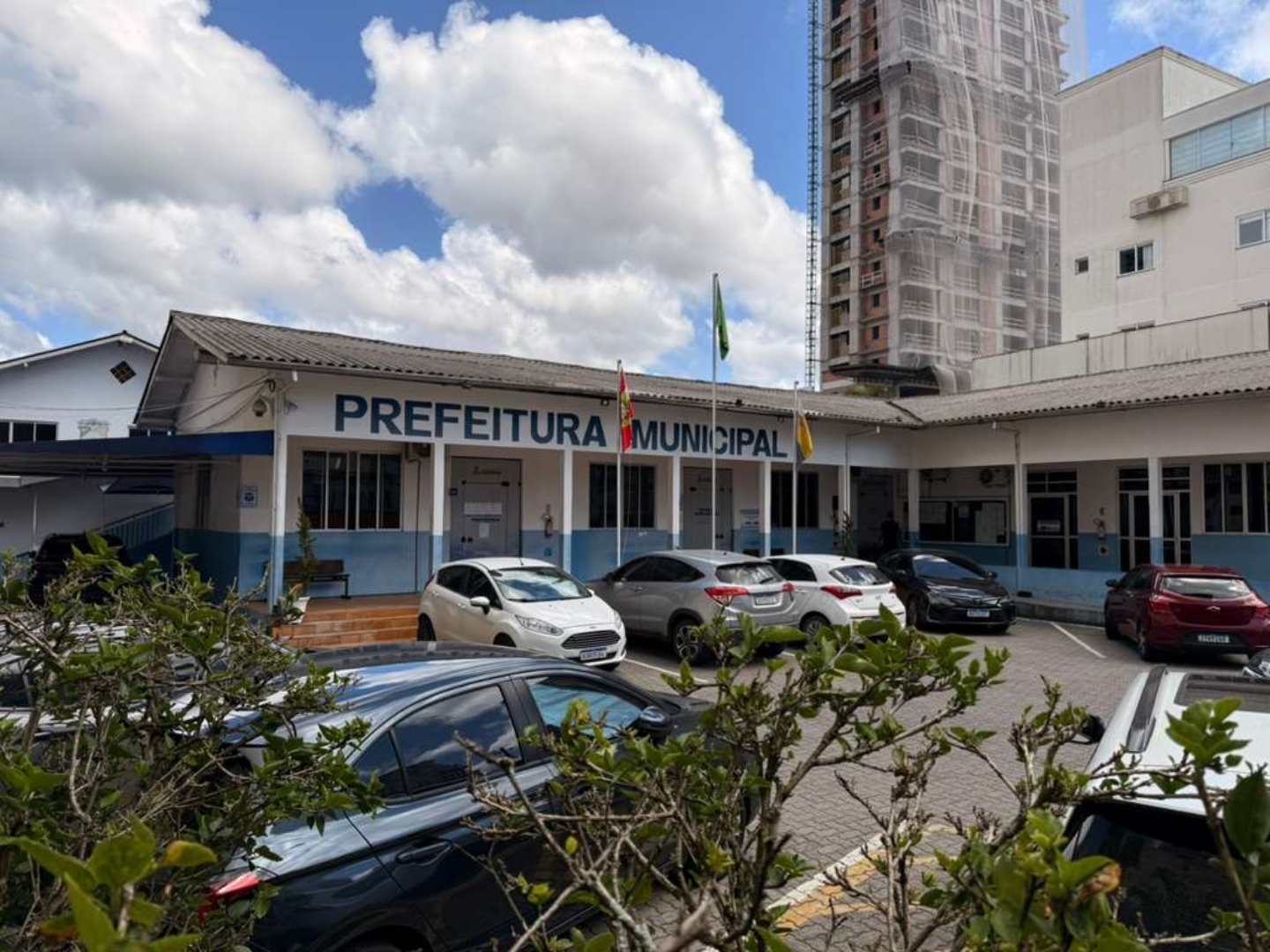 Prefeitura de Itapema terá ponto facultativo na segunda-feira (27/10)