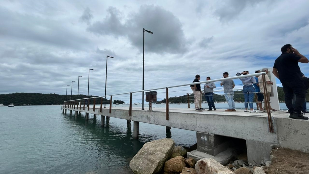 Porto Belo entrega trapiche no Molhe do Rio Rebelo