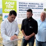 Prefeitura de Itapema assina ordem de serviço para construção da Escola de Referência no Bairro Sertão