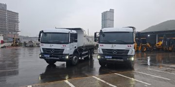 Prefeitura de Porto Belo envia equipamentos para auxiliar reconstrução de Luiz Alves após fortes chuvas