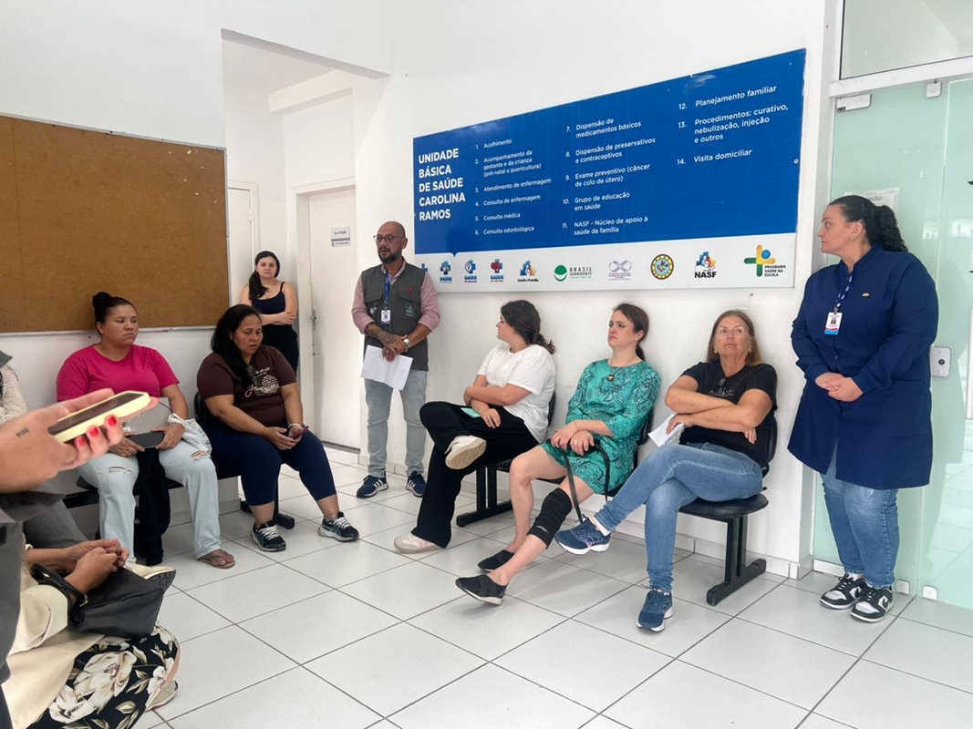 Porto Belo reforça ações do Dezembro Vermelho com visitas às unidades de saúde