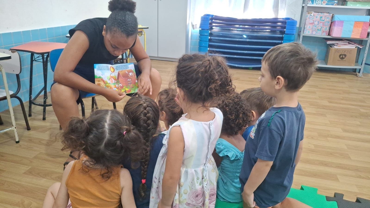 Creche de Verão atende 245 crianças em Porto Belo durante o período de férias escolares