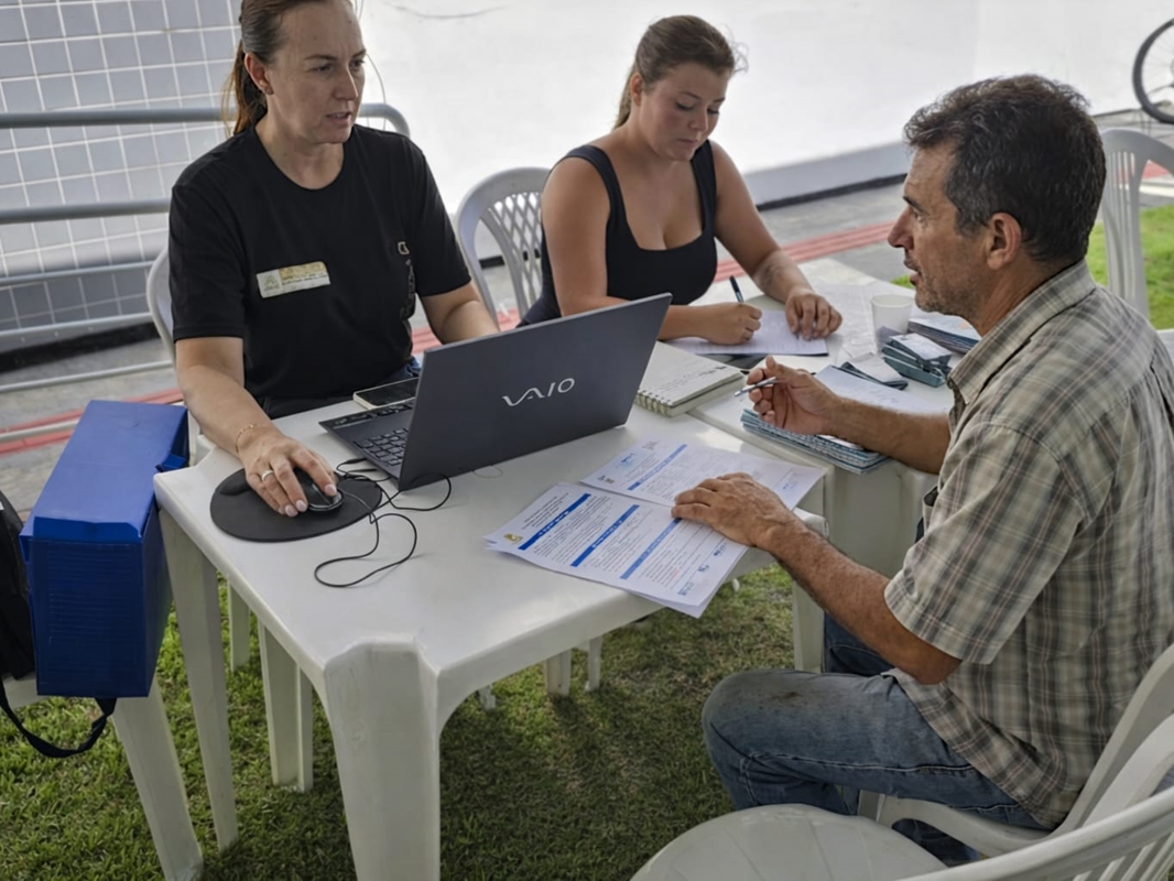 Assistência Social e SINE promovem feira de emprego em Porto Belo