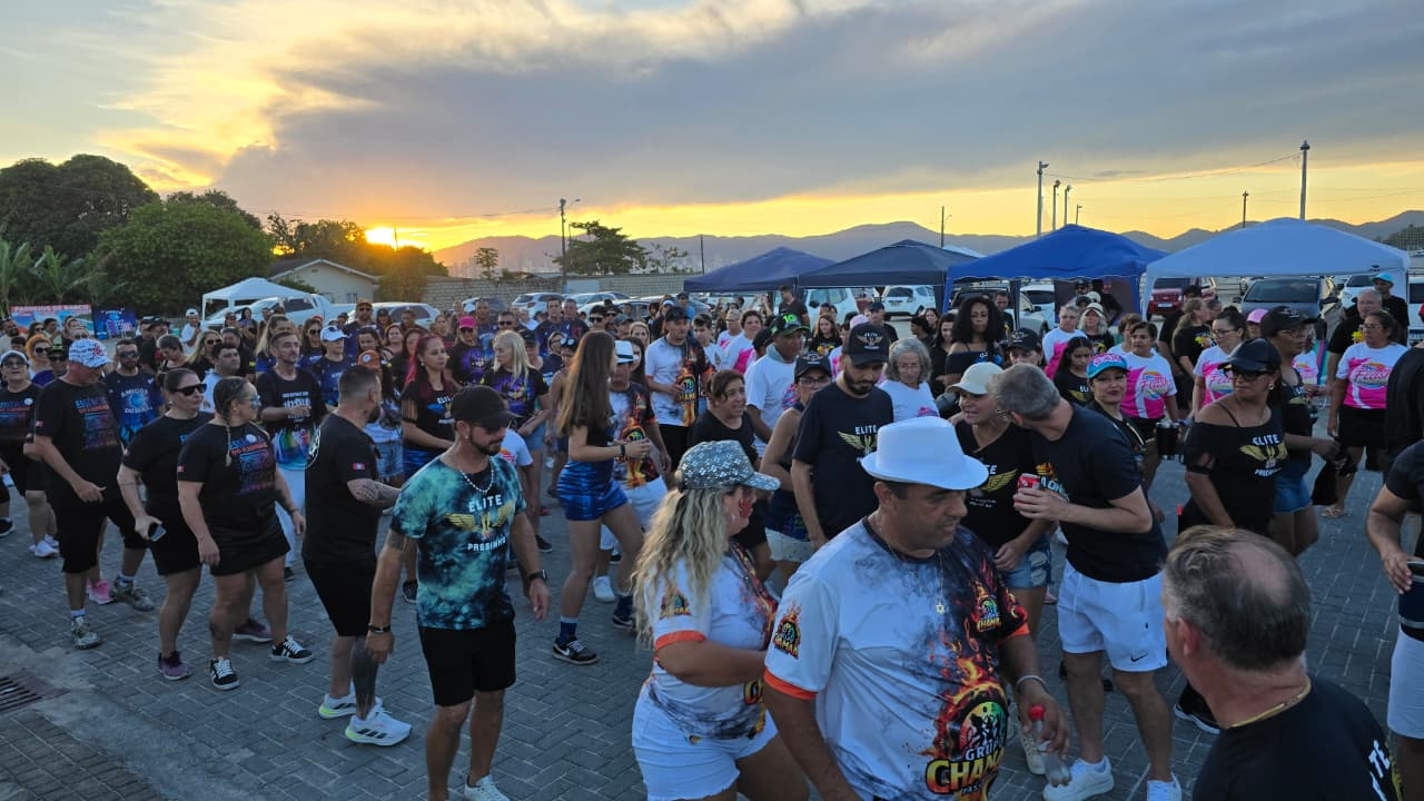 Porto Belo recebe Encontro de Flashback e reúne grupos da região