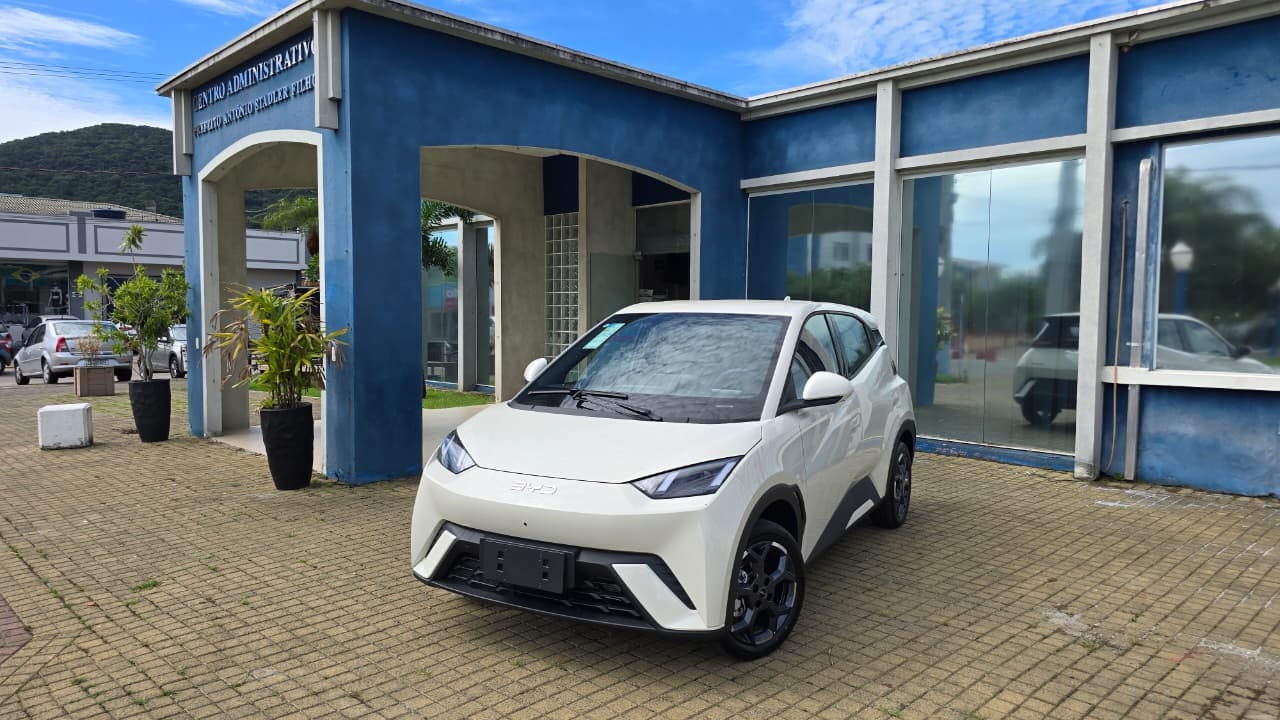 Carro que será sorteado pelo IPTU premiado chega a Porto Belo