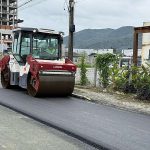 Rua 444 avança para etapa de pavimentação pelo Programa Avança Itapema