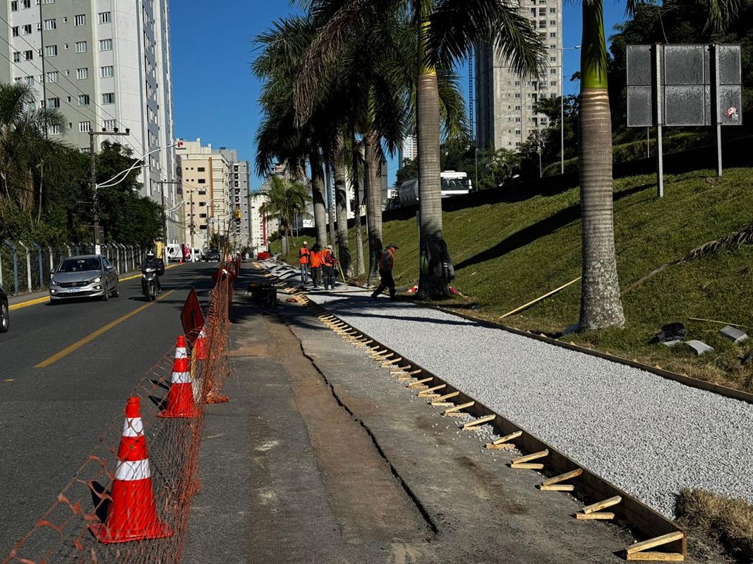 Itapema inicia implantação de nova ciclofaixa no Estreito para ampliar segurança e mobilidade