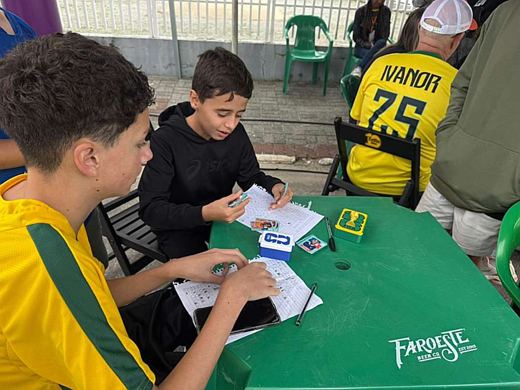 Viva Praia reúne famílias na Orla Central e celebra clima da Copa do Mundo