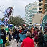 Viva Praia reúne famílias na Orla Central e celebra clima da Copa do Mundo