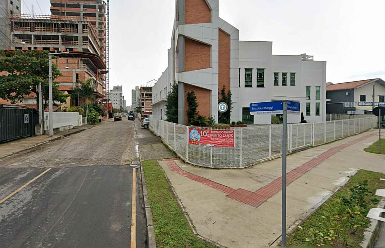 Prefeitura de Porto Belo inicia obras de ampliação da rede fluvial na Rua Nicolau Maggi