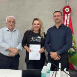 Comarca de Itapema destina mais de R$ 130 mil a projetos da Prefeitura com recursos de acordos e multas penais