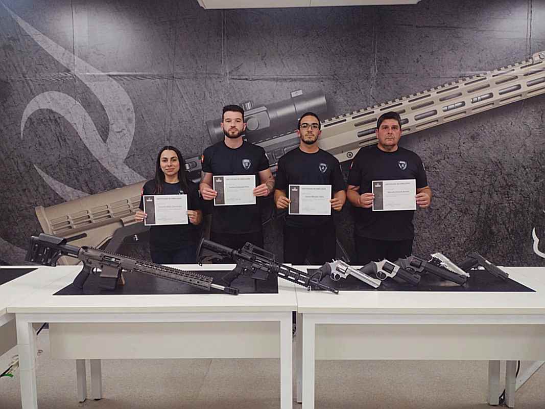 Guardas municipais de Itapema concluem curso de aperfeiçoamento em armamento