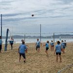 Semana do Idoso começa com pé na areia e muita energia em Itapema