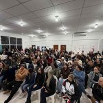 Turismo reúne feirantes e prepara edição especial do Viva Praia para o Dia das Crianças