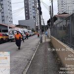 Defesa Civil acompanha ocorrência de desabamento na Meia Praia
