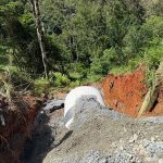 Obras no Morro do Encano avançam com drenagem e preparação do solo