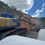 Obras no Morro do Encano avançam com drenagem e preparação do solo
